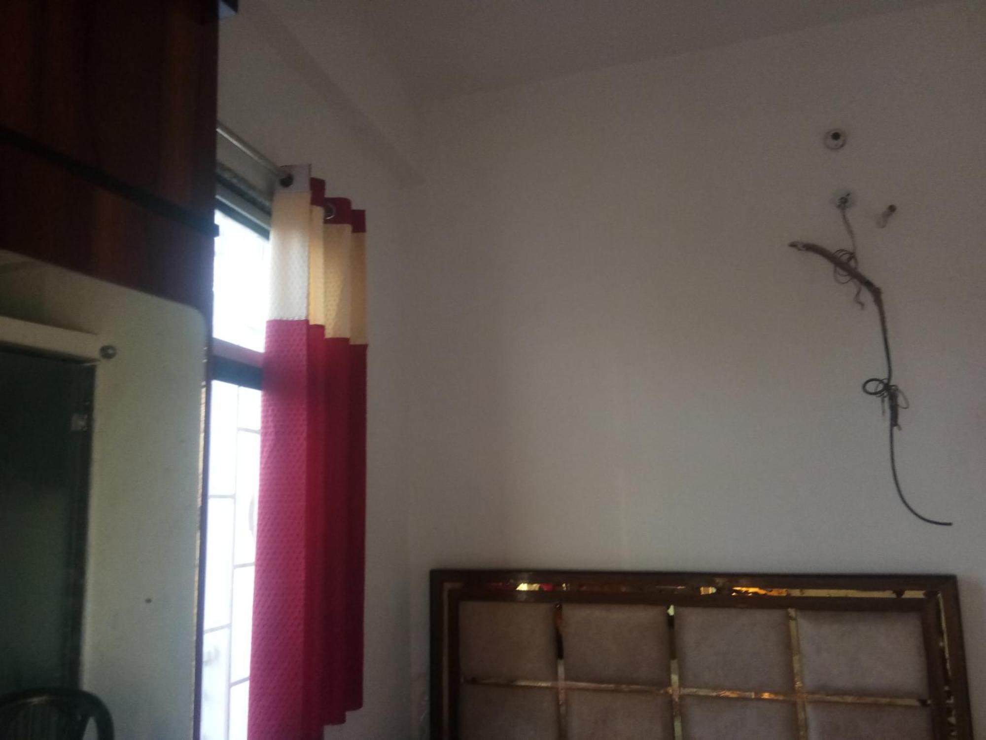 Aditya Paradise Aka Mountain Home Aka Avk Inn Tundla Εξωτερικό φωτογραφία